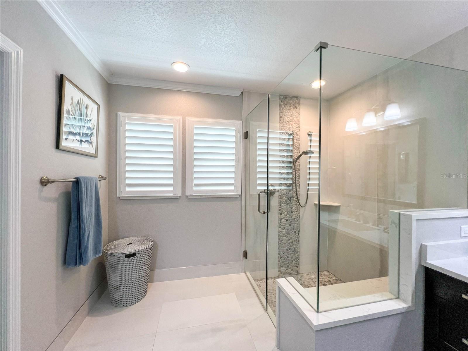 HUNTINGTON TWNHMS THE - Residential