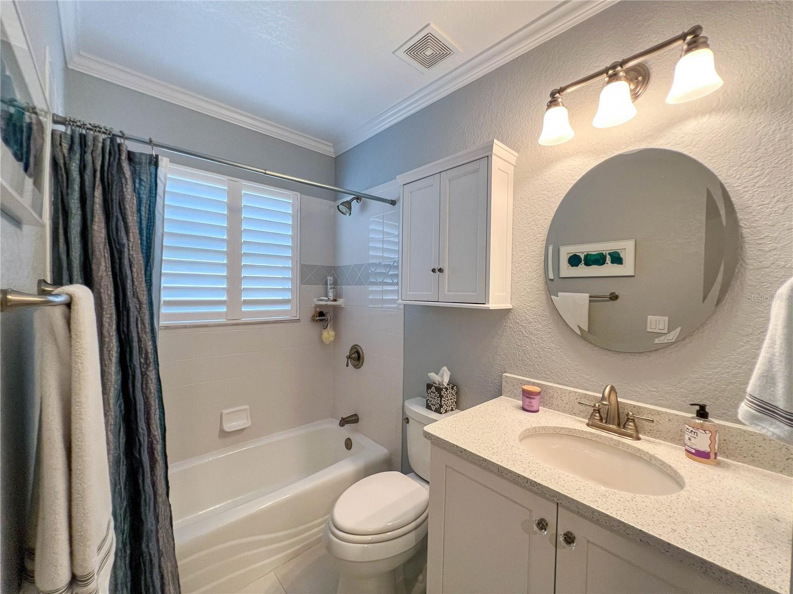 HUNTINGTON TWNHMS THE - Residential