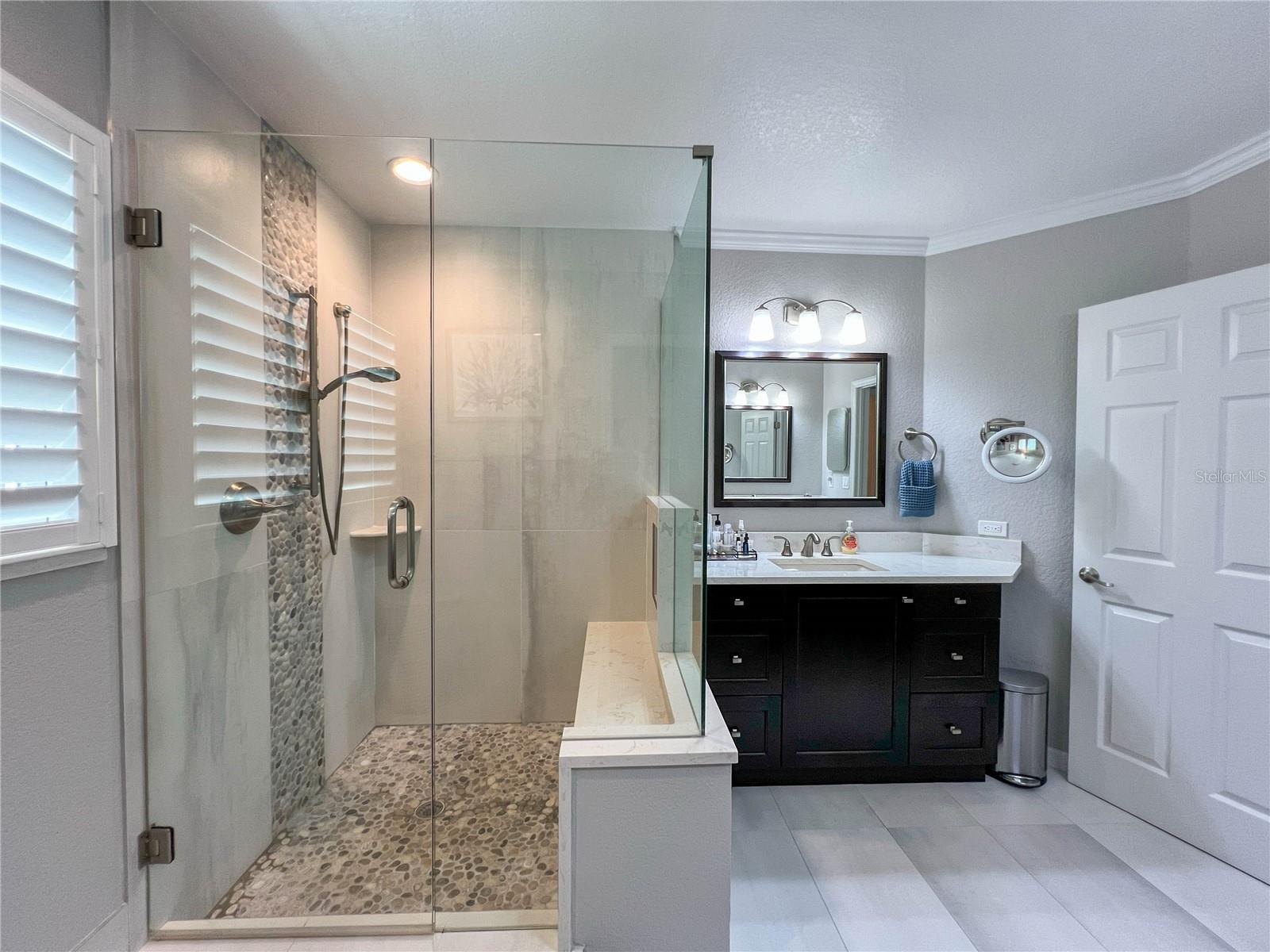 HUNTINGTON TWNHMS THE - Residential