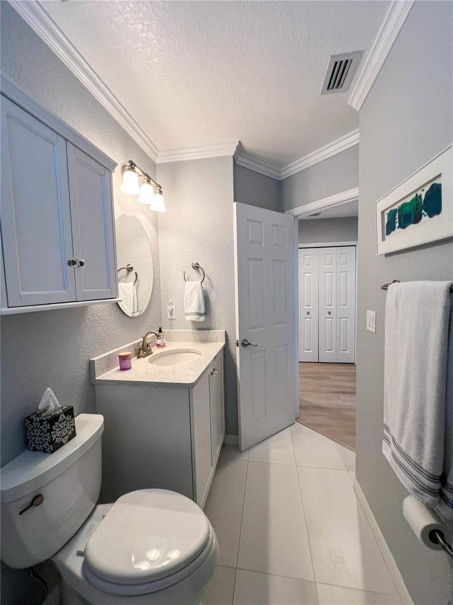 HUNTINGTON TWNHMS THE - Residential