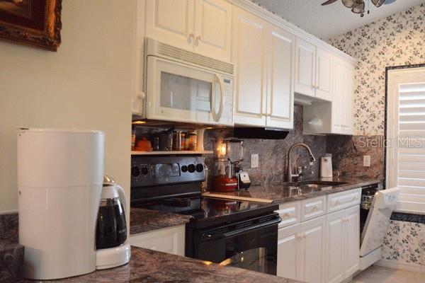 PEBBLE BEACH VILLAGE SUB - Residential