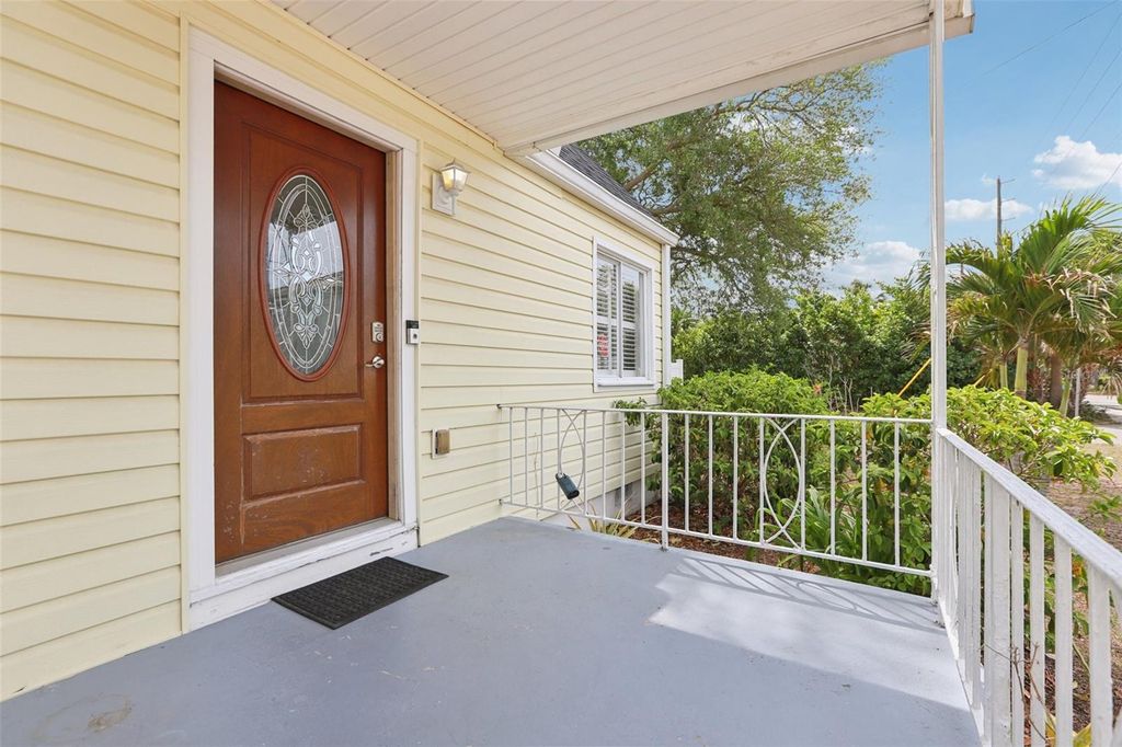 Photo of 2222 51st Street S, Gulfport, FL 33707 (MLS # TB8494861)