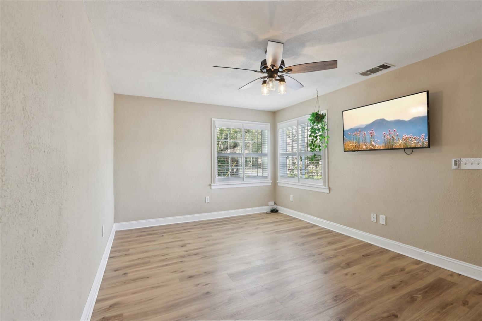 CURNS W J SUB - Residential