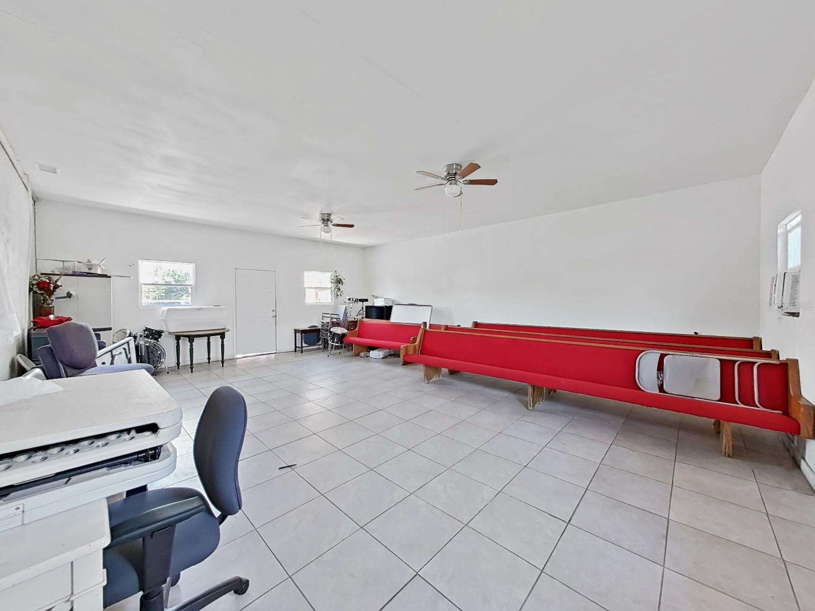 ALTAMIRA HEIGHTS - Commercial Sale