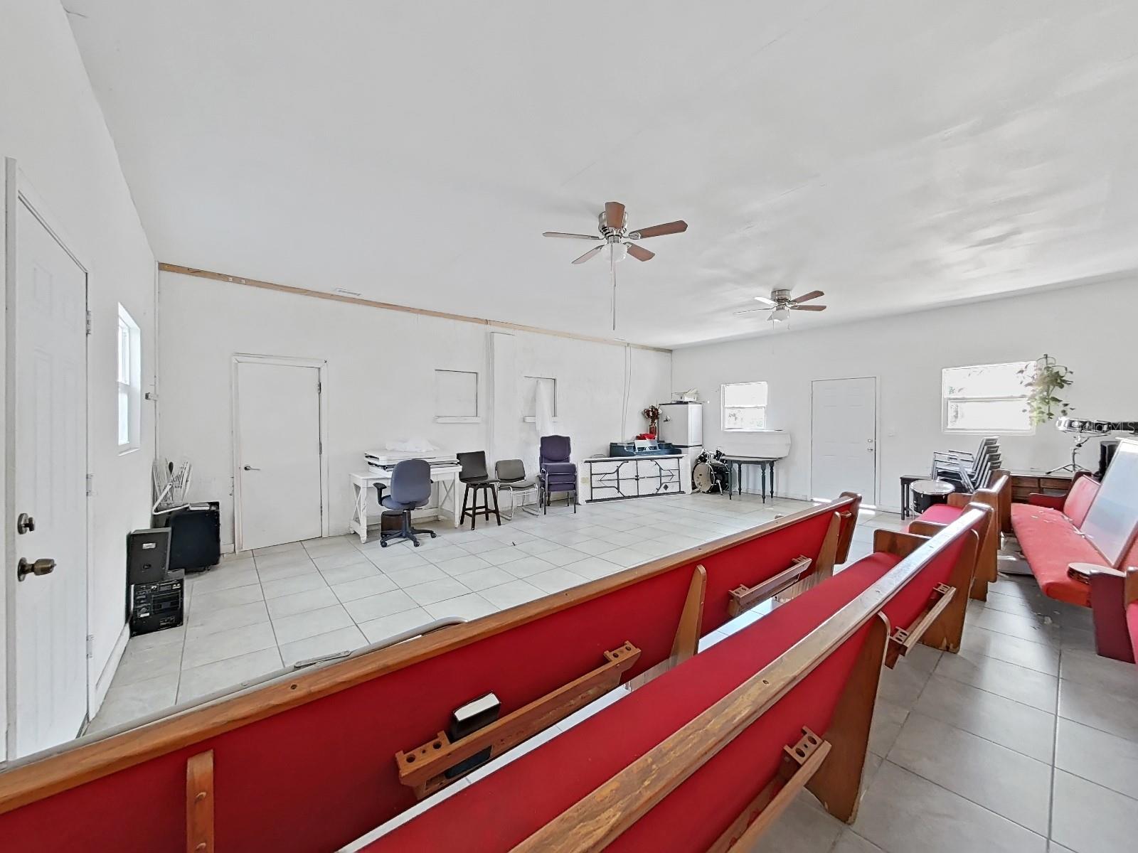 ALTAMIRA HEIGHTS - Commercial Sale