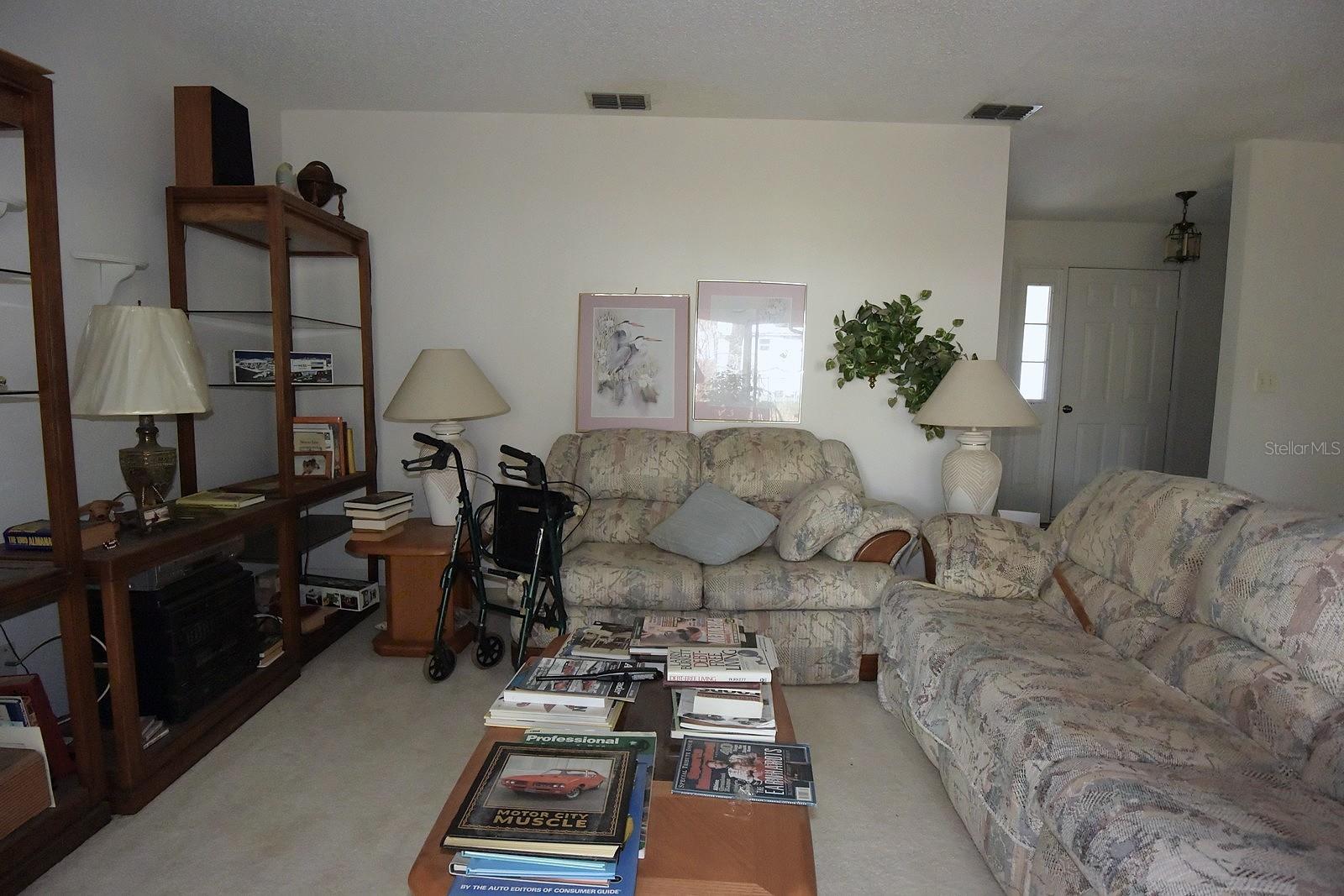 QUAIL HOLLOW ESTATES UNREC SUB - Residential