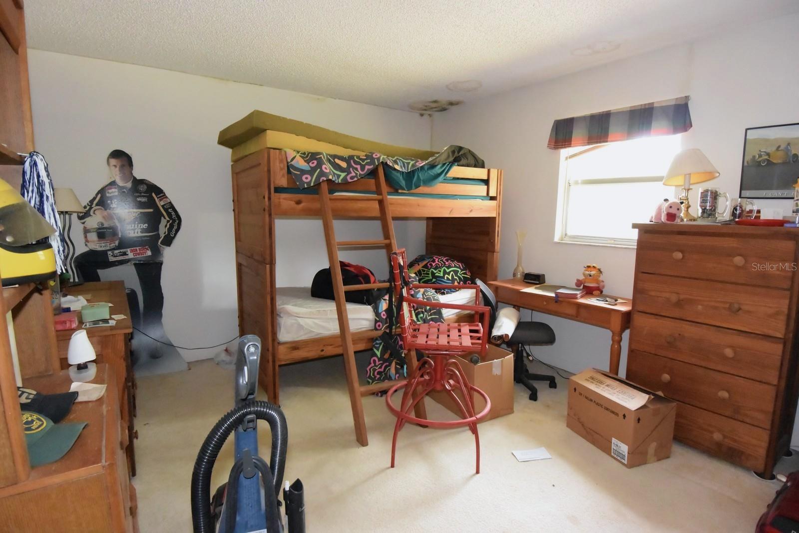 QUAIL HOLLOW ESTATES UNREC SUB - Residential