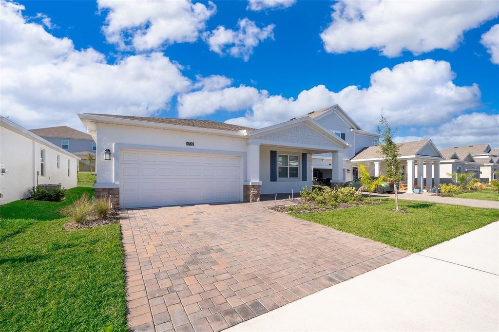 Photo of 4732 Waltham Forest Drive, Davenport, FL 33837 (MLS # S5148349)