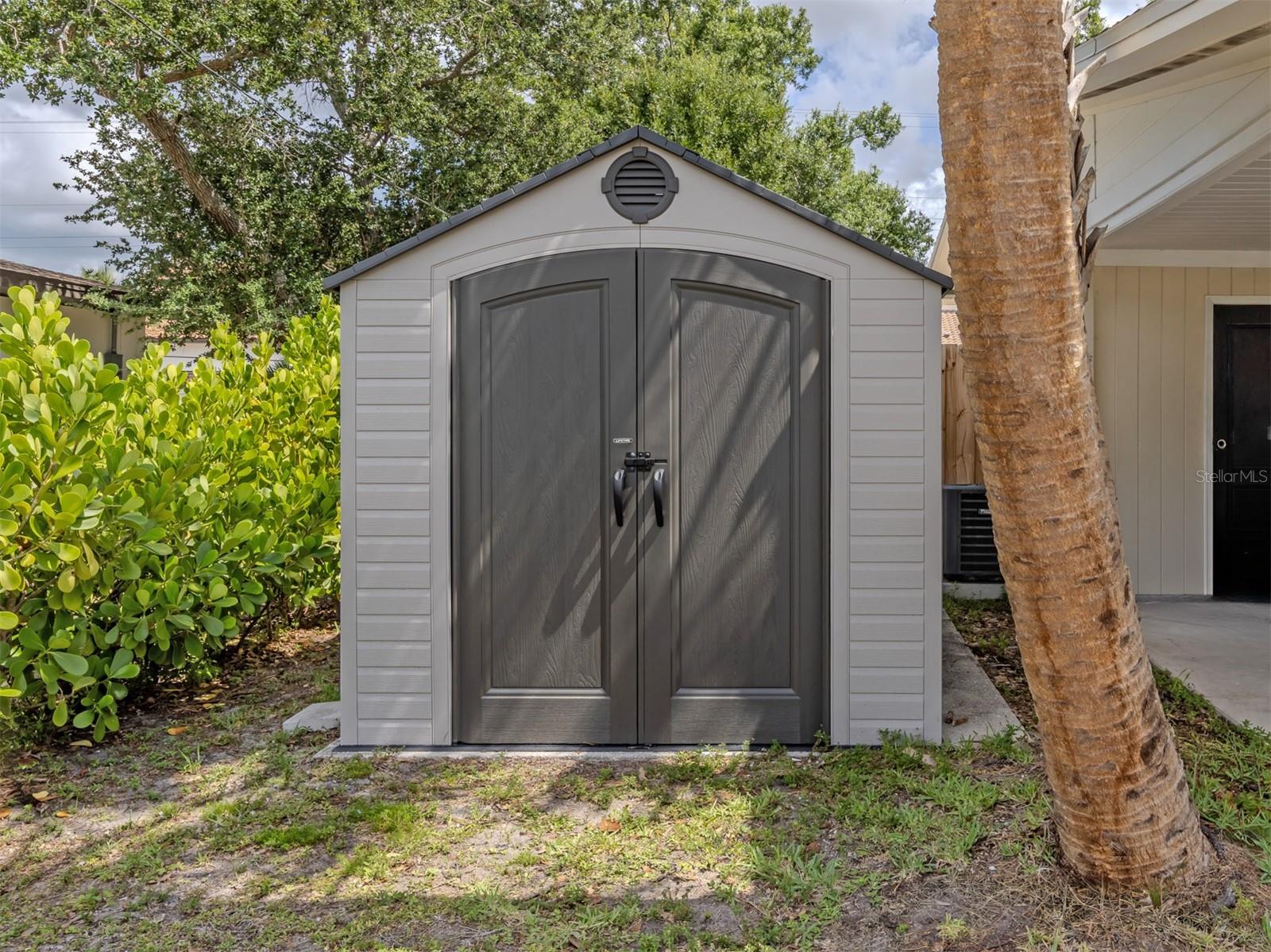 NORTH EDGEWOOD SEC OF VENICE - Residential