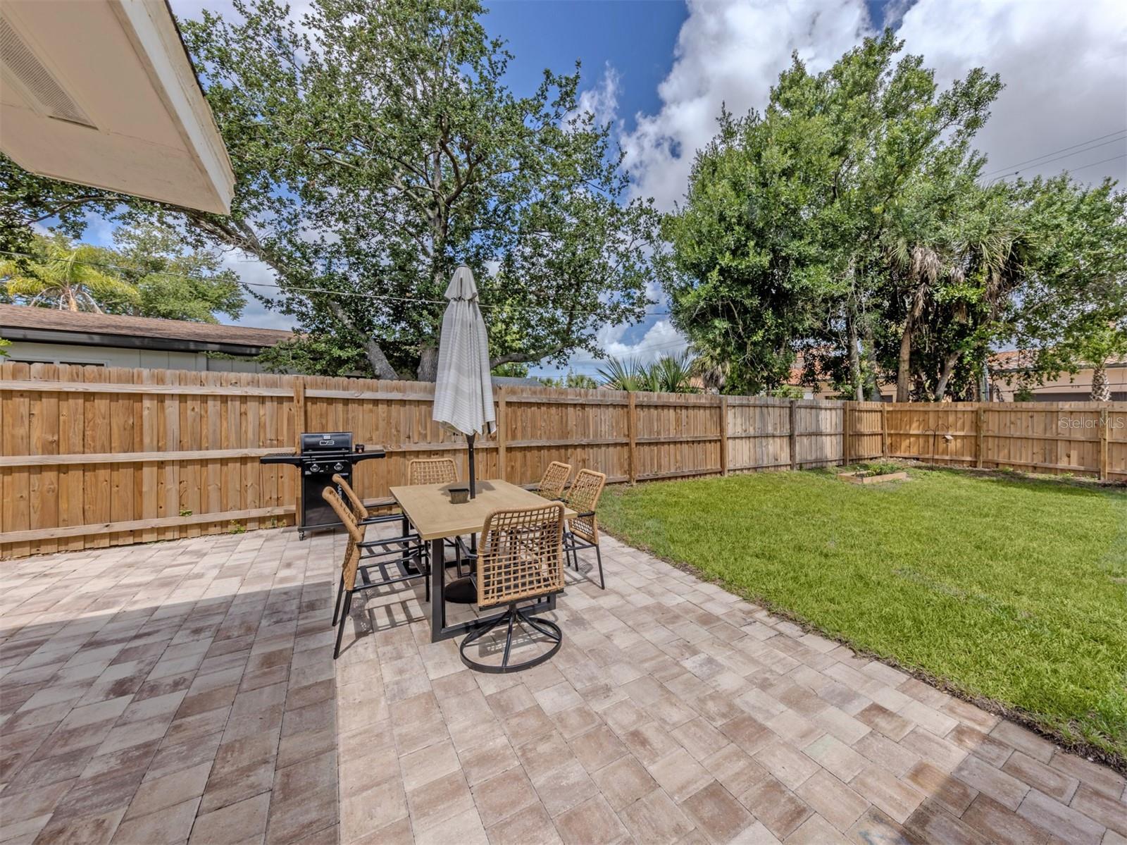 NORTH EDGEWOOD SEC OF VENICE - Residential