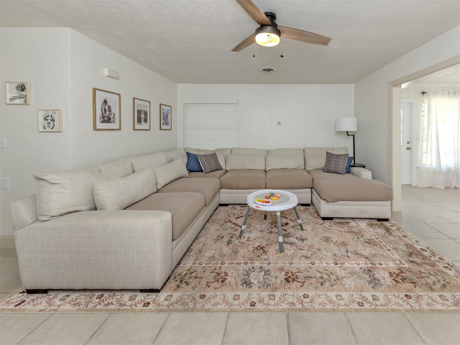 NORTH EDGEWOOD SEC OF VENICE - Residential