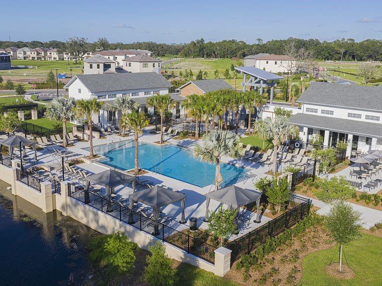 LANDINGS AT HAWKS CREST - Residential Lease