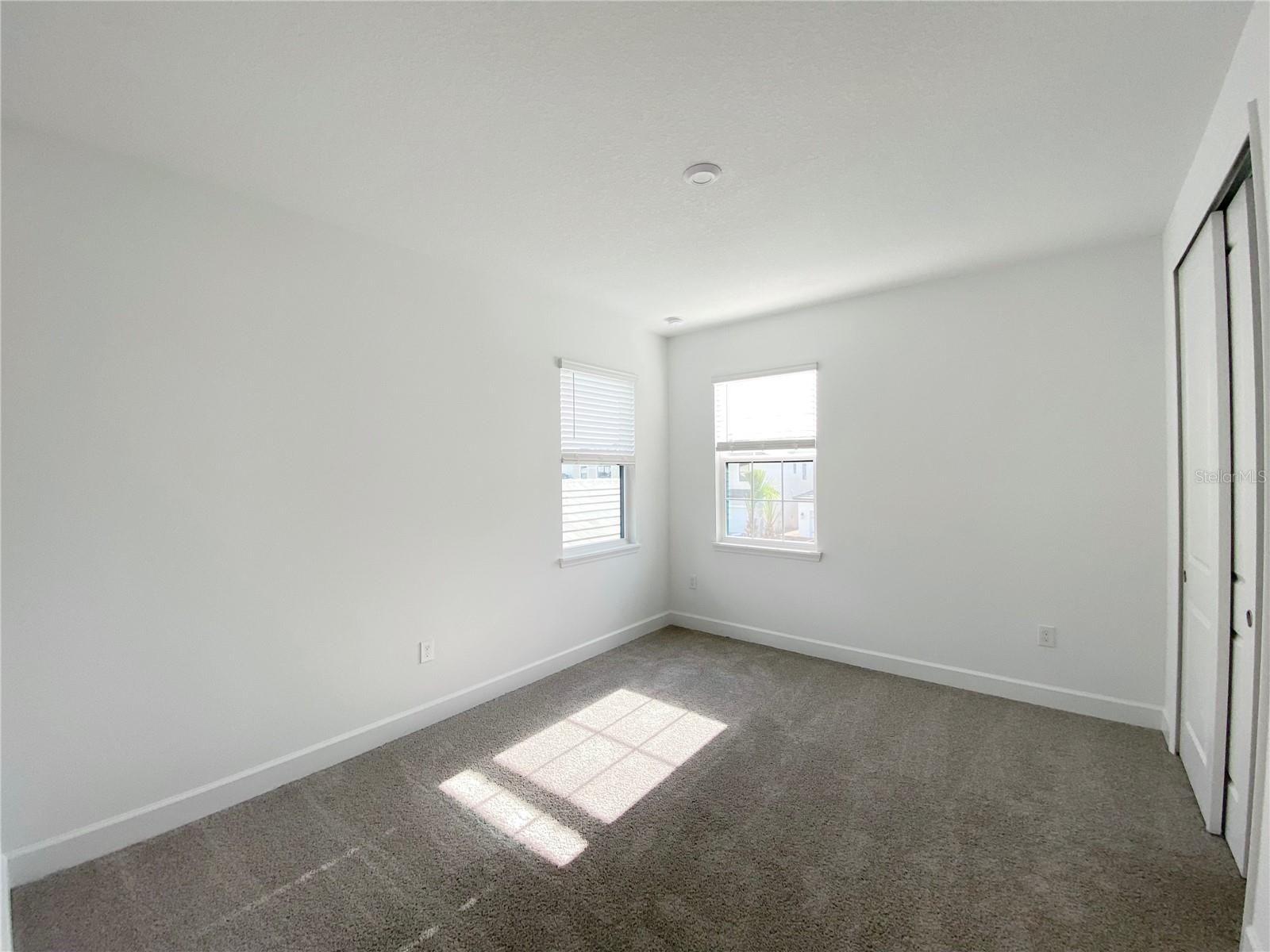 LANDINGS AT HAWKS CREST - Residential Lease