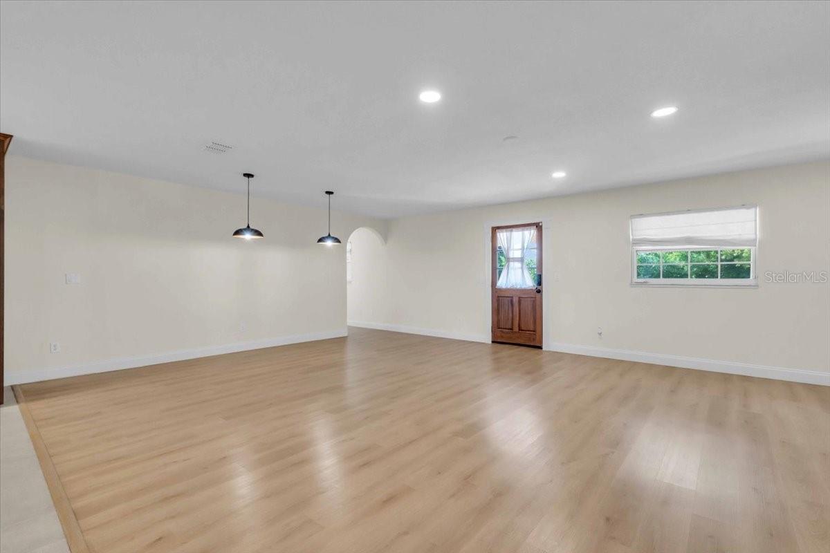 ACREAGE - Residential