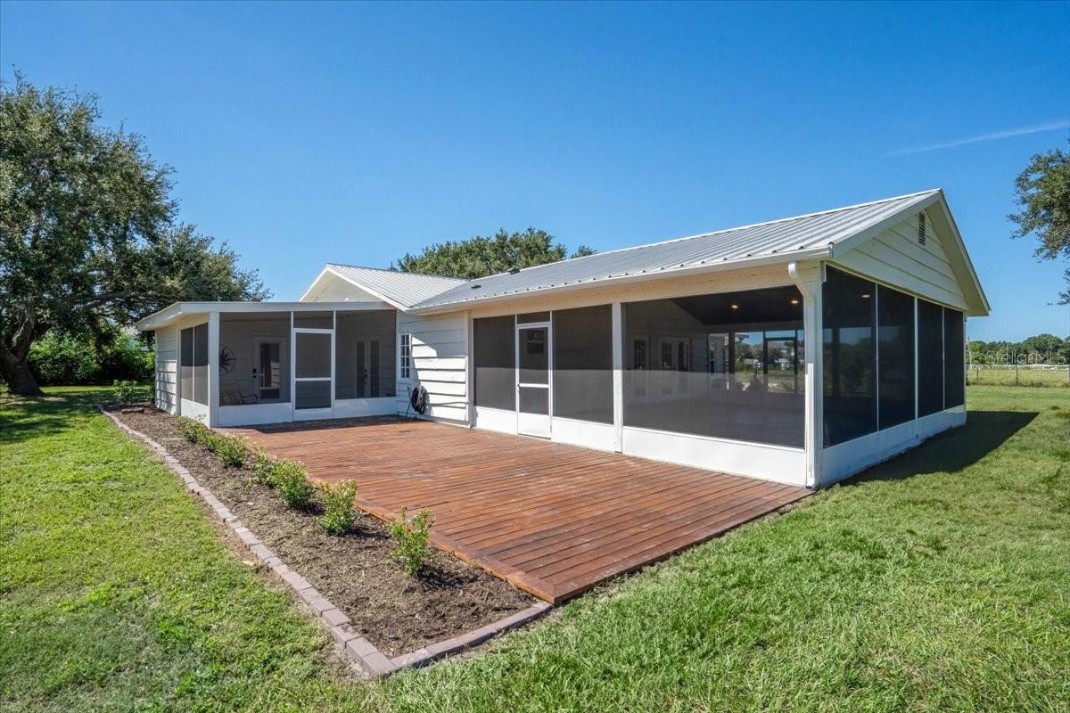 ACREAGE - Residential