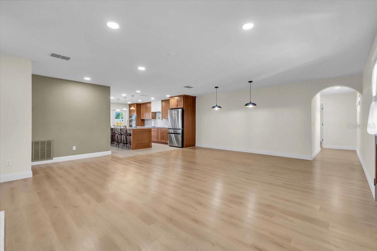 ACREAGE - Residential