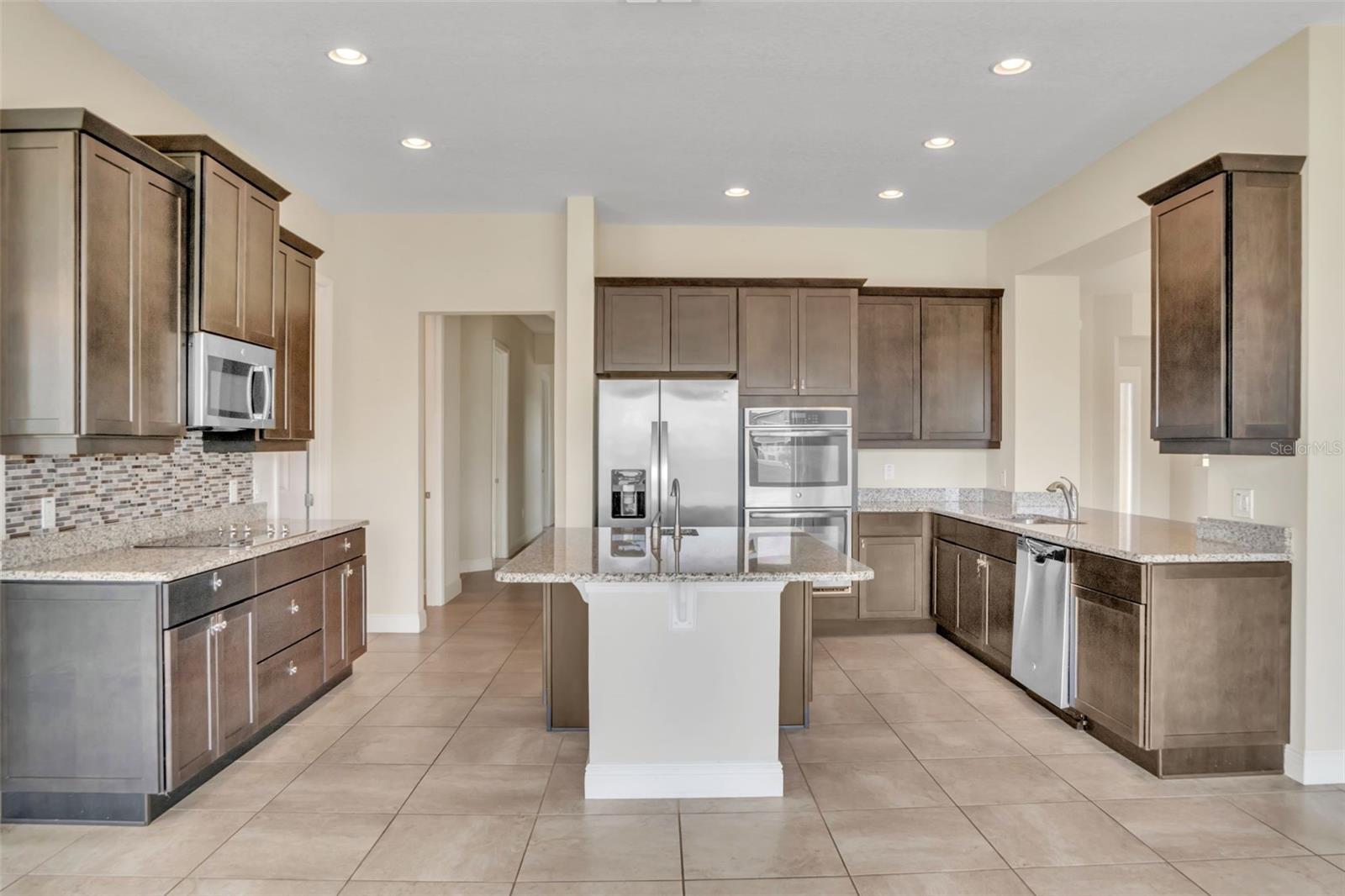 BELLALAGO PH 6H & 6I - Residential Lease