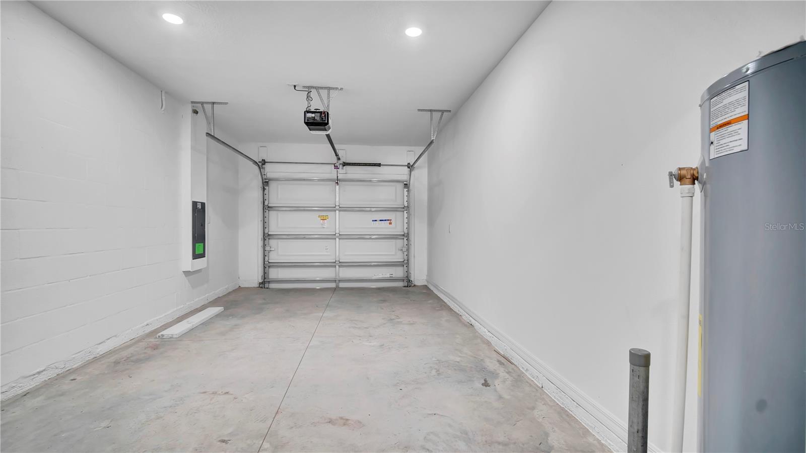 CONGDON TWNHMS PHS 1 & 2 - Residential