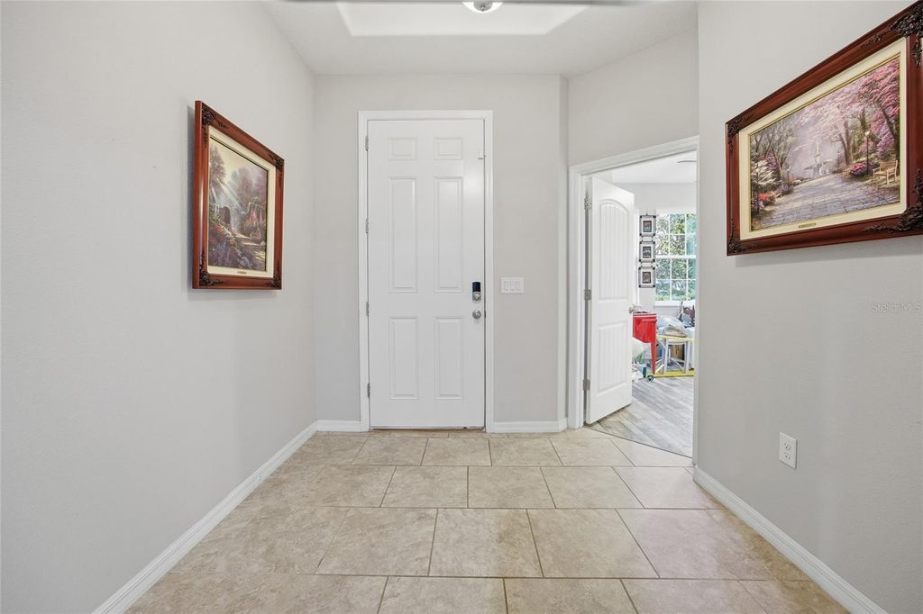 Photo of 5626 SW 50th Court, Ocala, FL 34474 (MLS # OM724357)