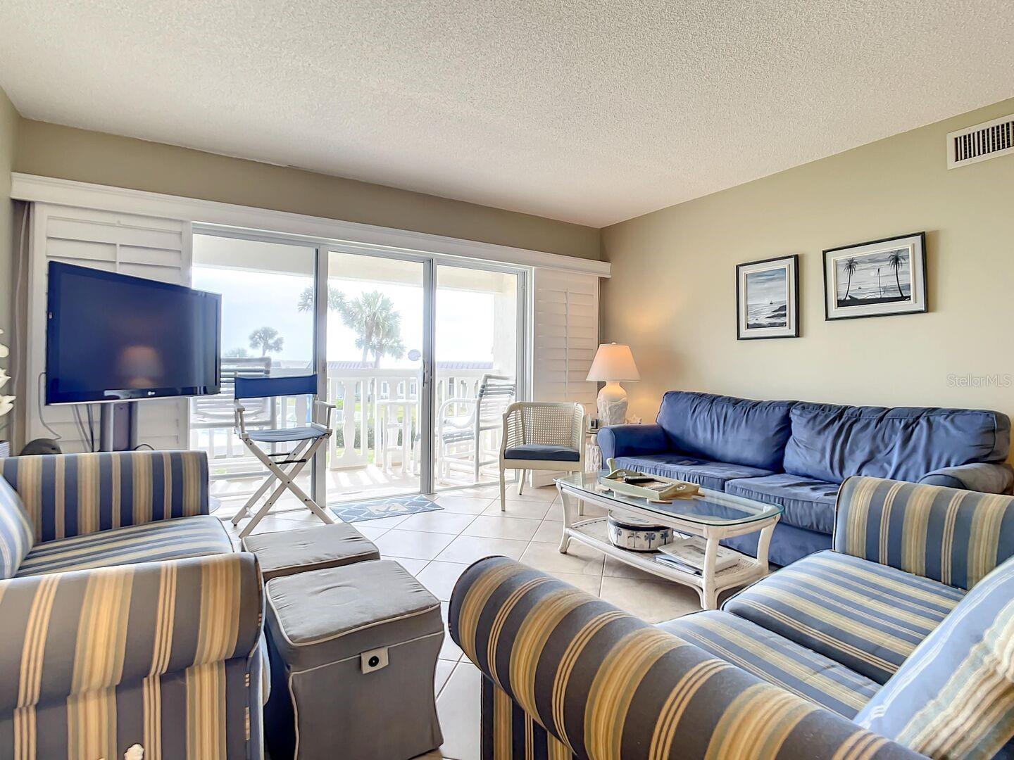 CHATEAU/SEA - Residential Lease