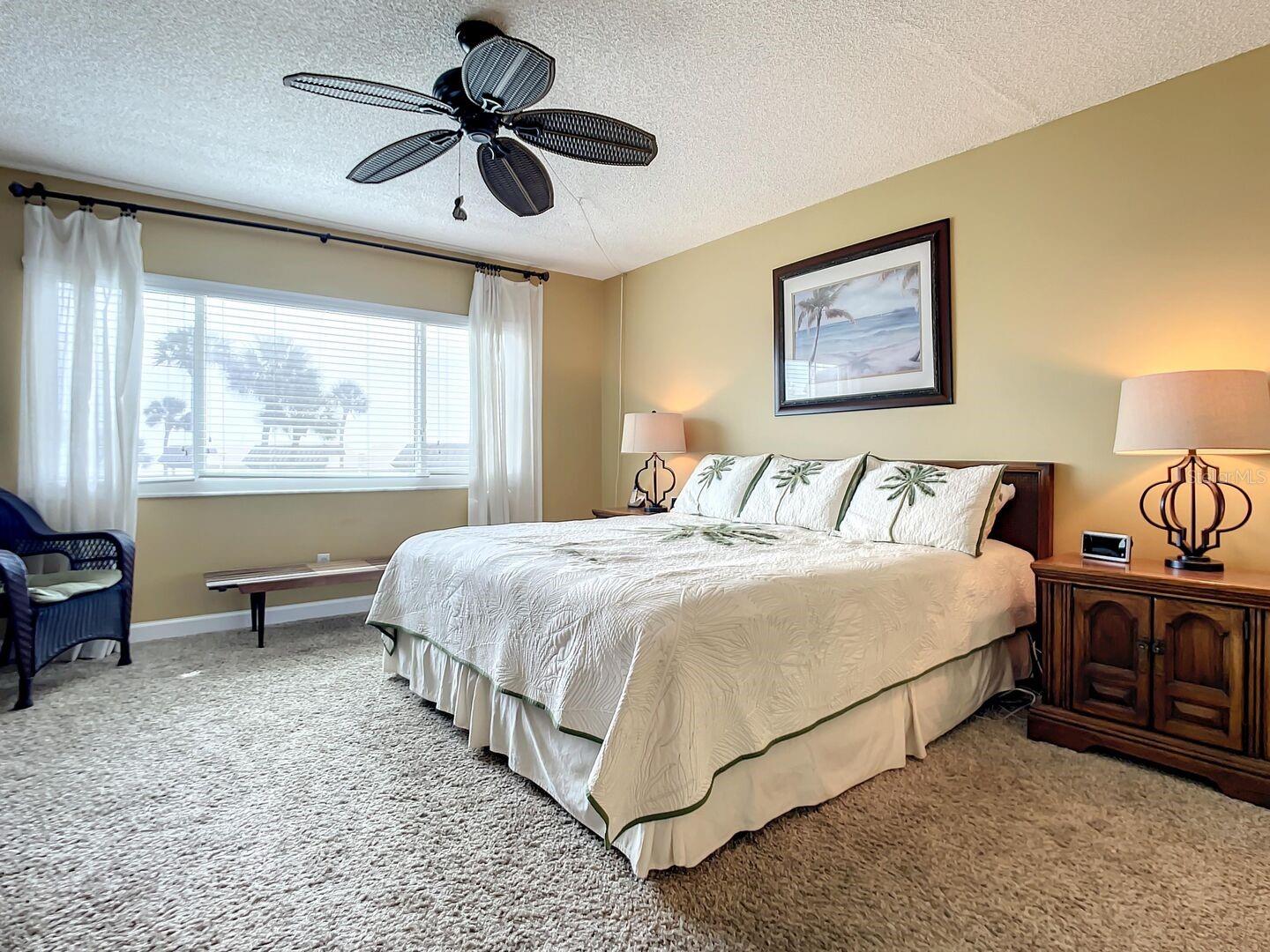 CHATEAU/SEA - Residential Lease