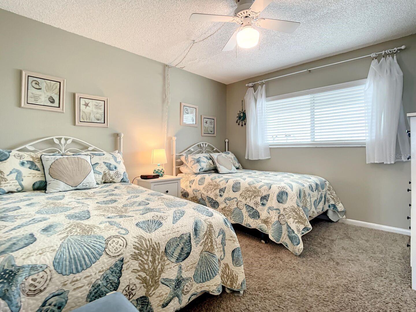 CHATEAU/SEA - Residential Lease