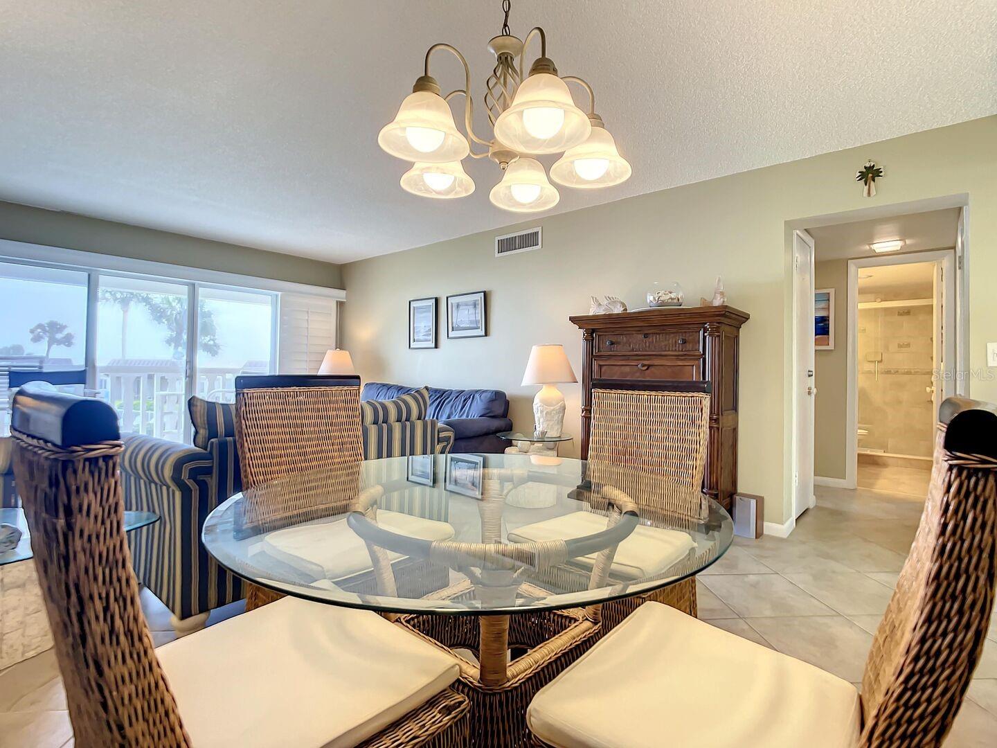 CHATEAU/SEA - Residential Lease