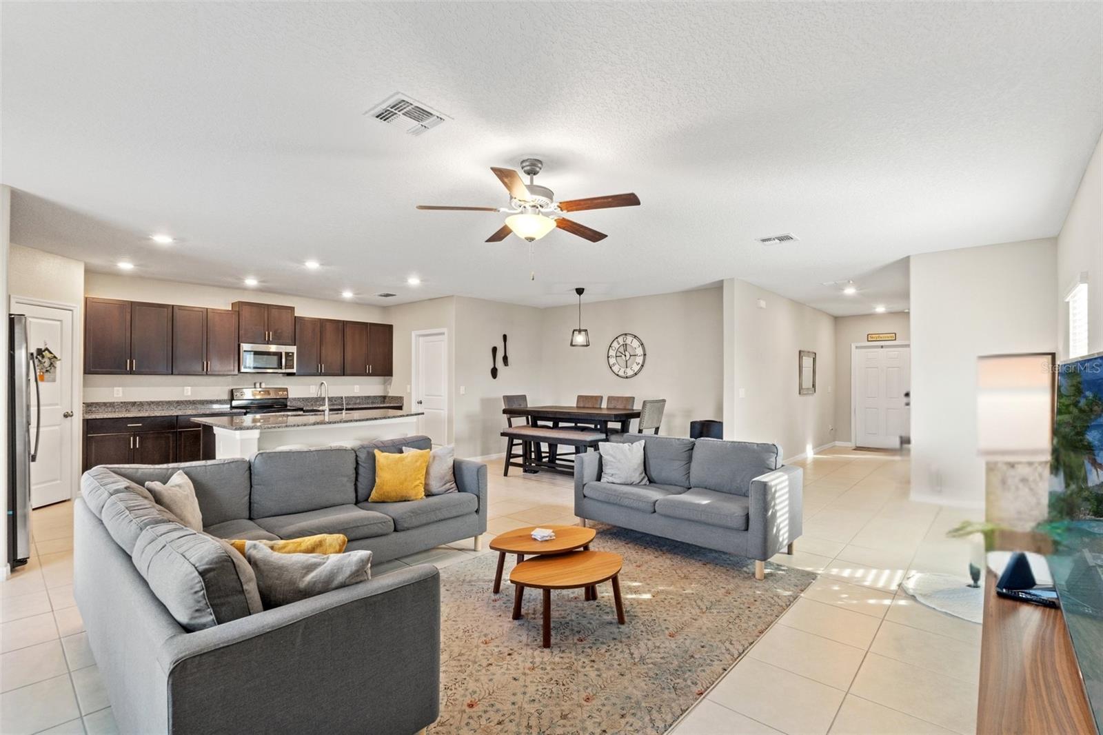 VILLAGES AT AVALON PHASE IV - Residential