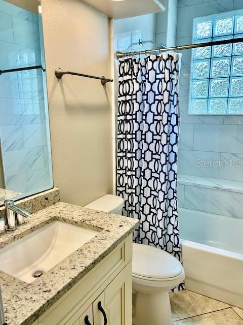 OAK VILLA - Residential