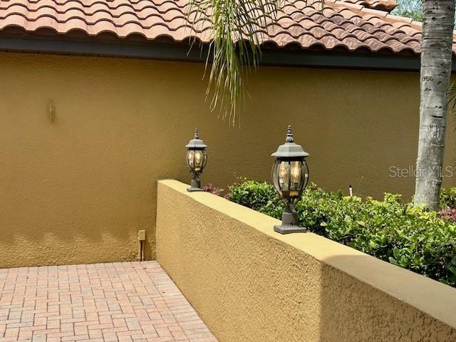 OAK VILLA - Residential