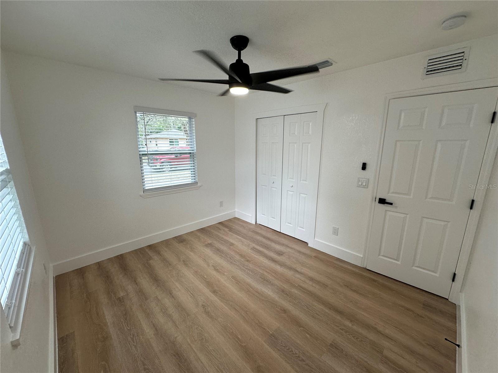 KNIGHT'S ACRES - Residential