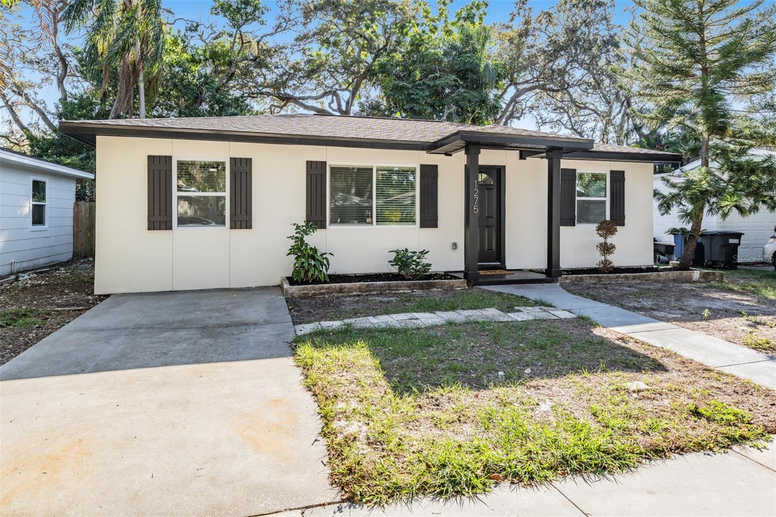 KNIGHT'S ACRES - Residential