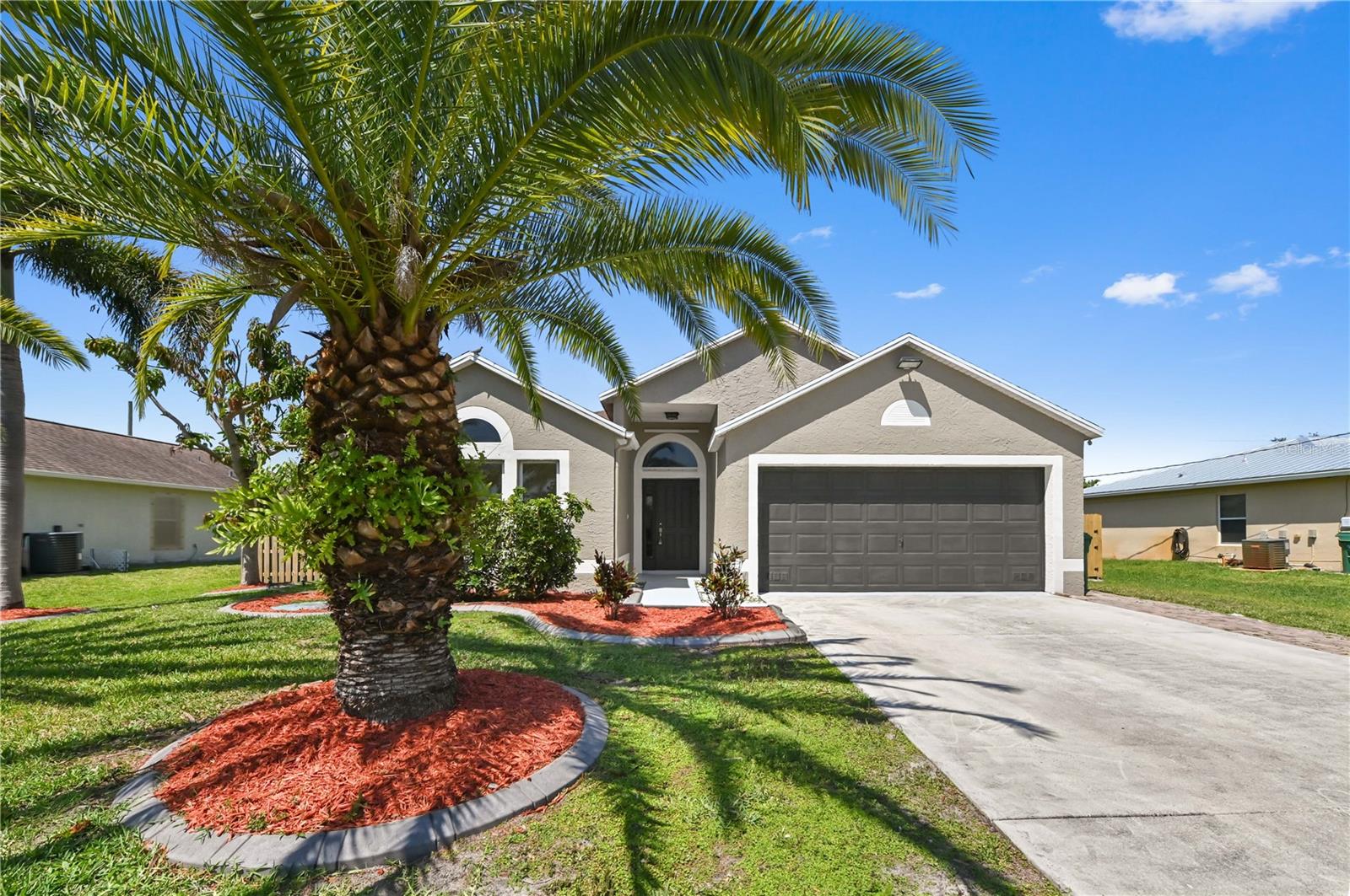 2050 SW LIBRA LANE