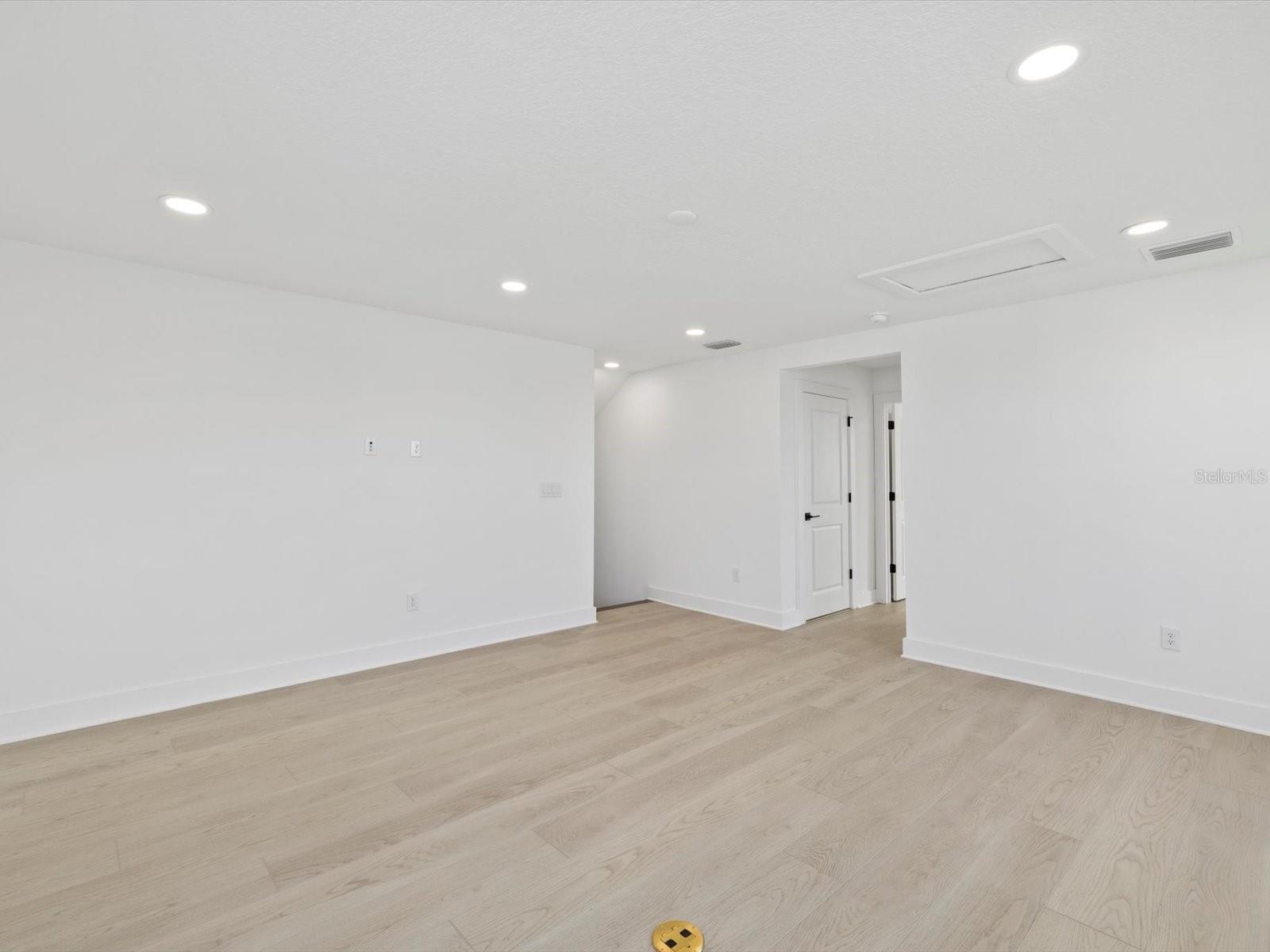 SOLSTICE PH ONE REP - Residential