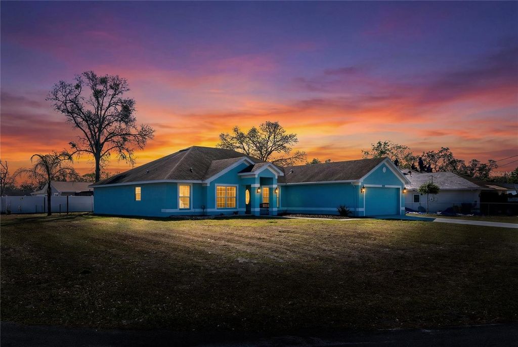 Photo of 10318 Gifford Drive, Spring Hill, FL 34608 (MLS # W7883527)