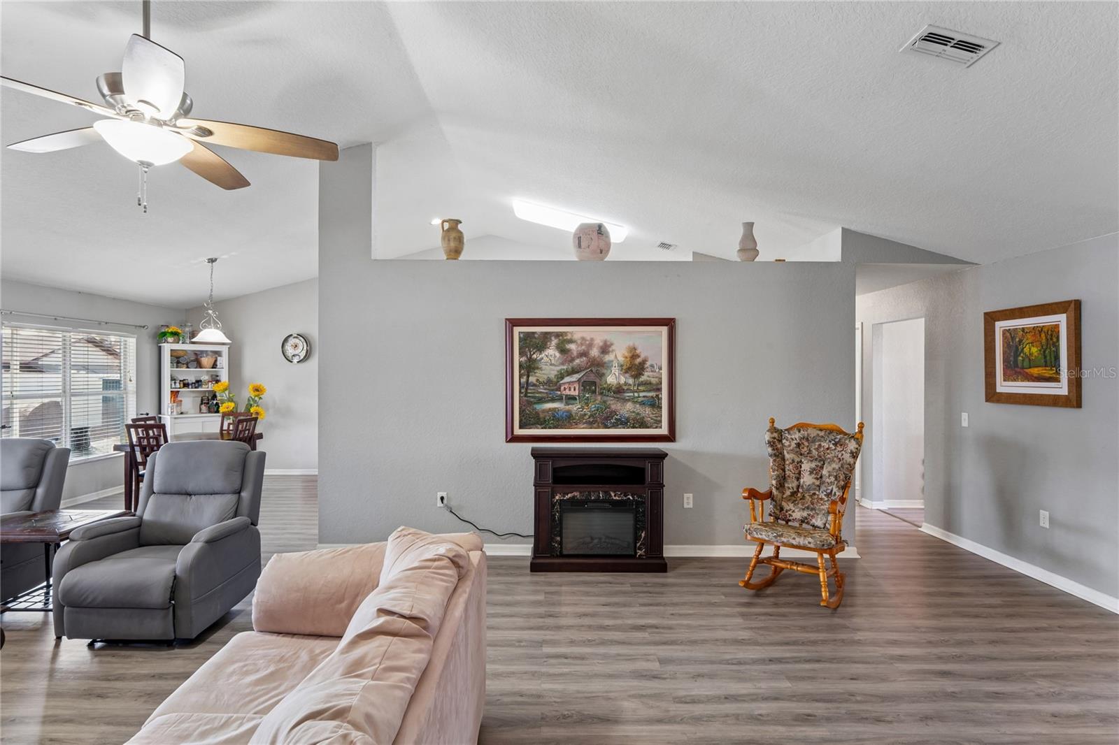 SPRING HILL UNIT 18 - Residential