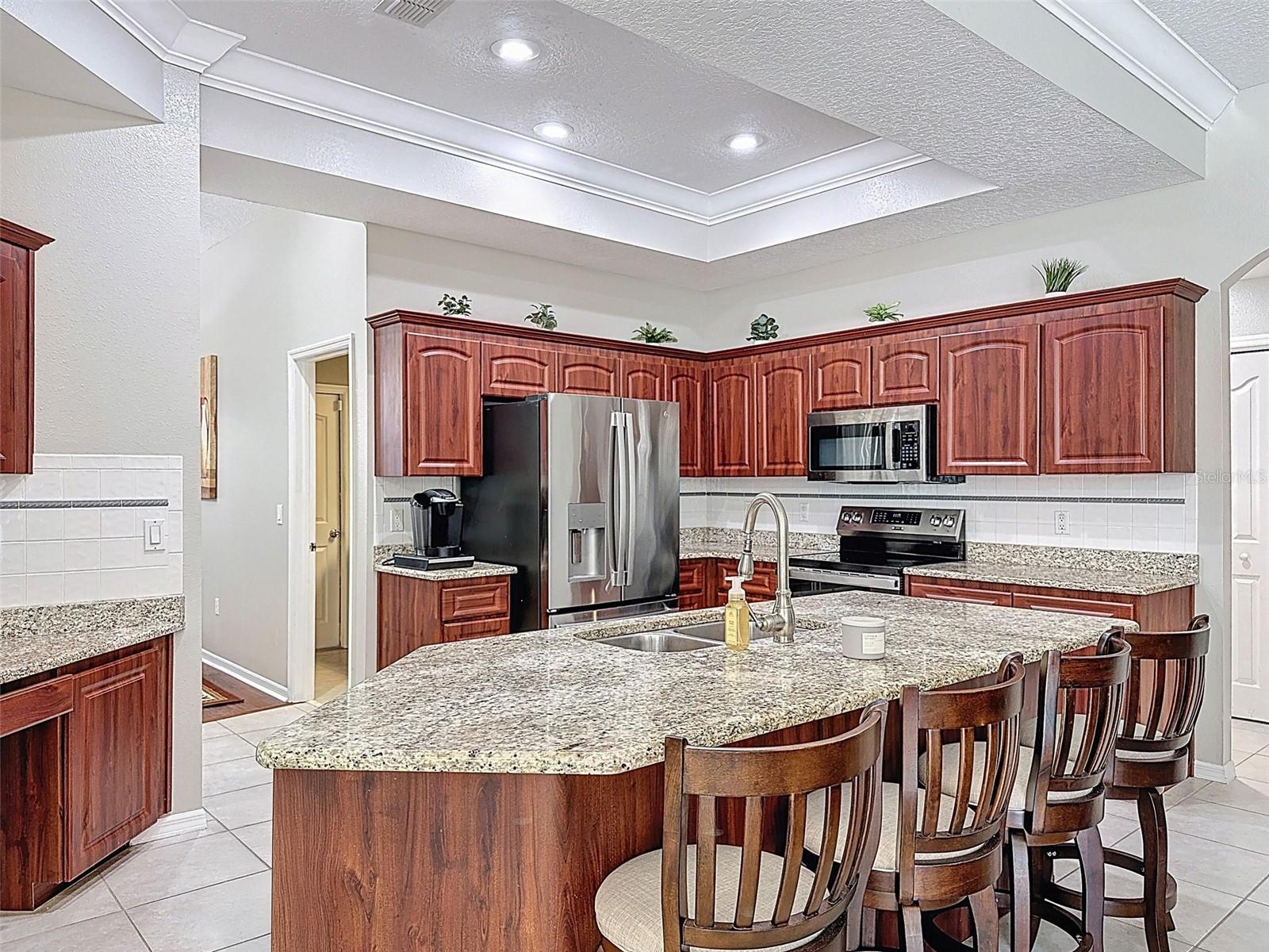 PRISTINE PLACE PH 2 - Residential