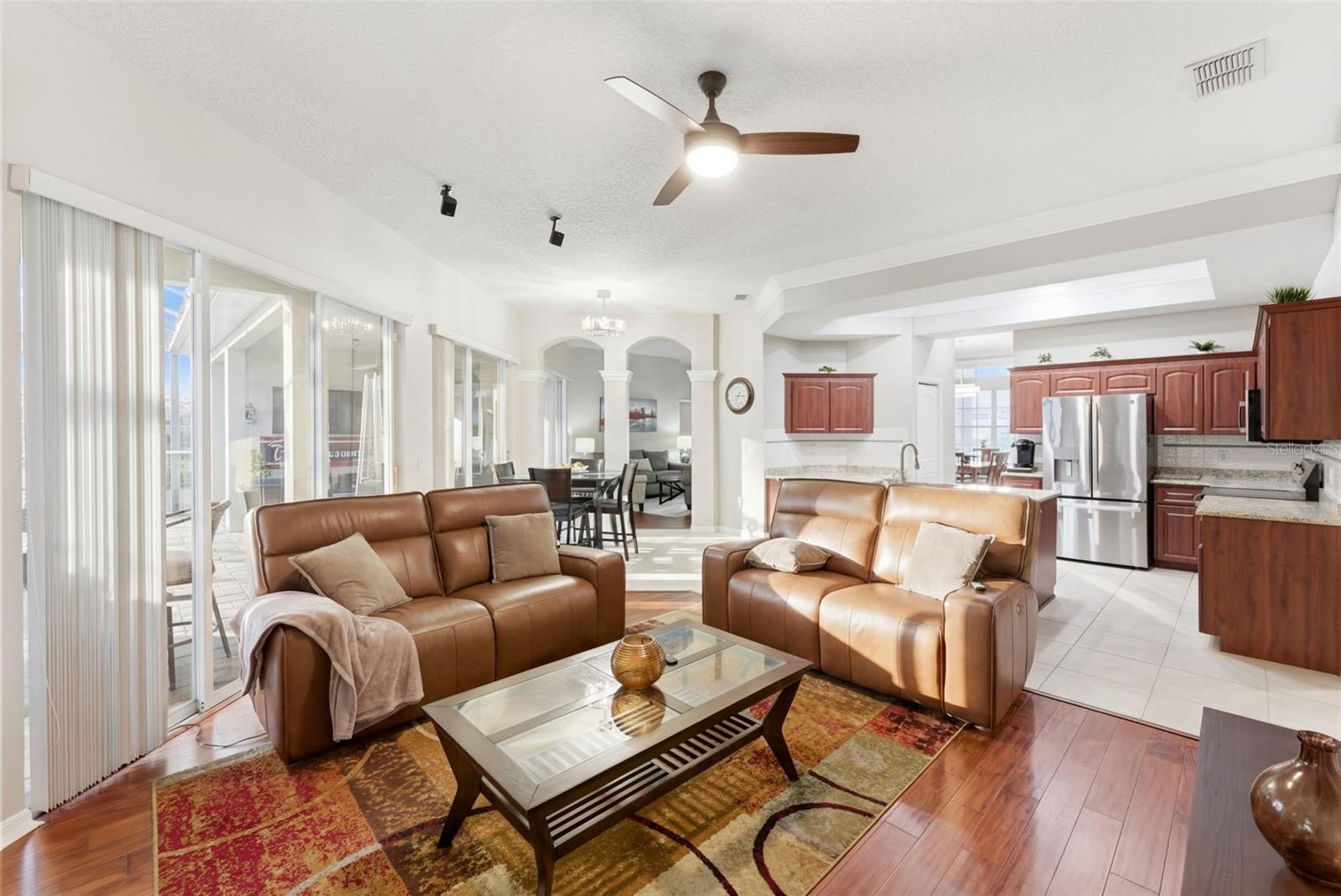 PRISTINE PLACE PH 2 - Residential