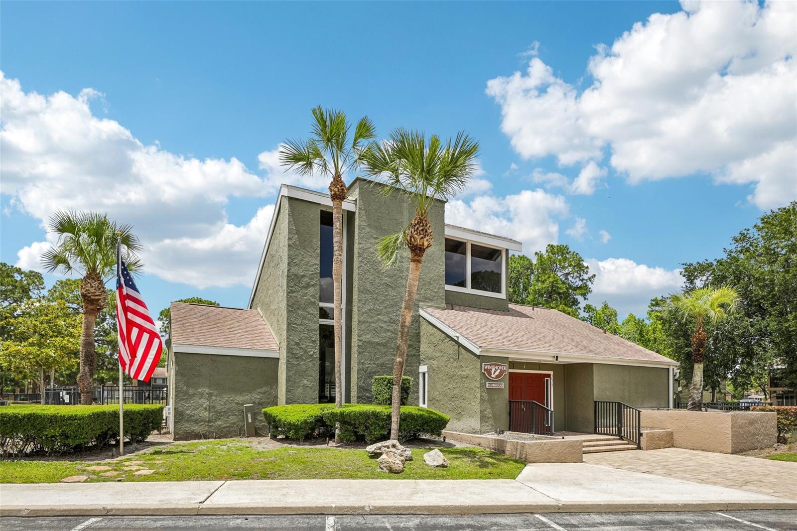 WINDHOVER CONDO - Residential