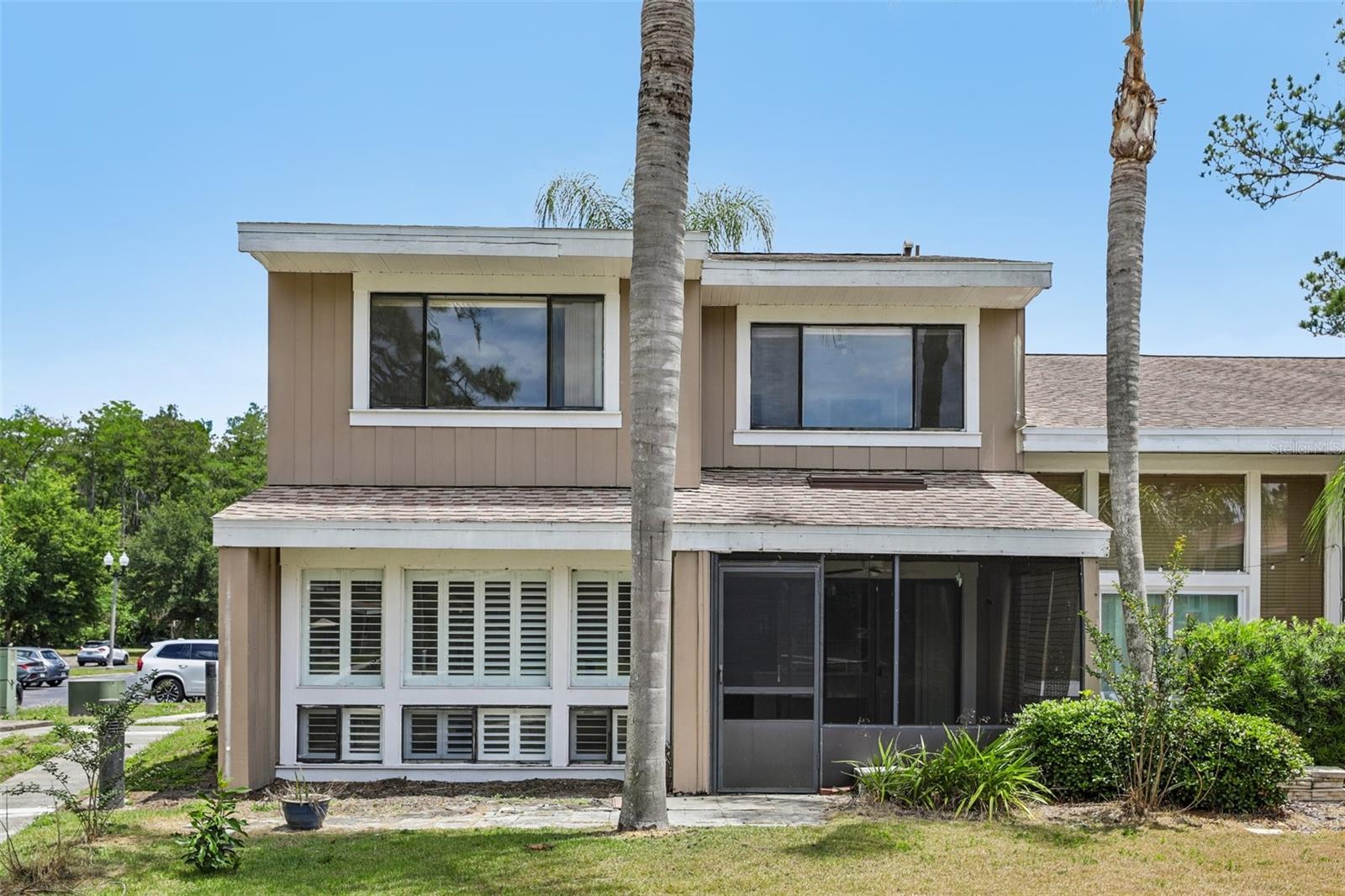 WINDHOVER CONDO - Residential