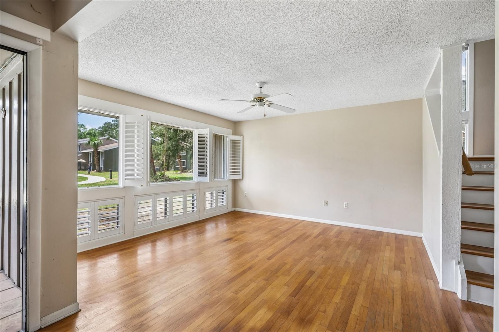 WINDHOVER CONDO - Residential