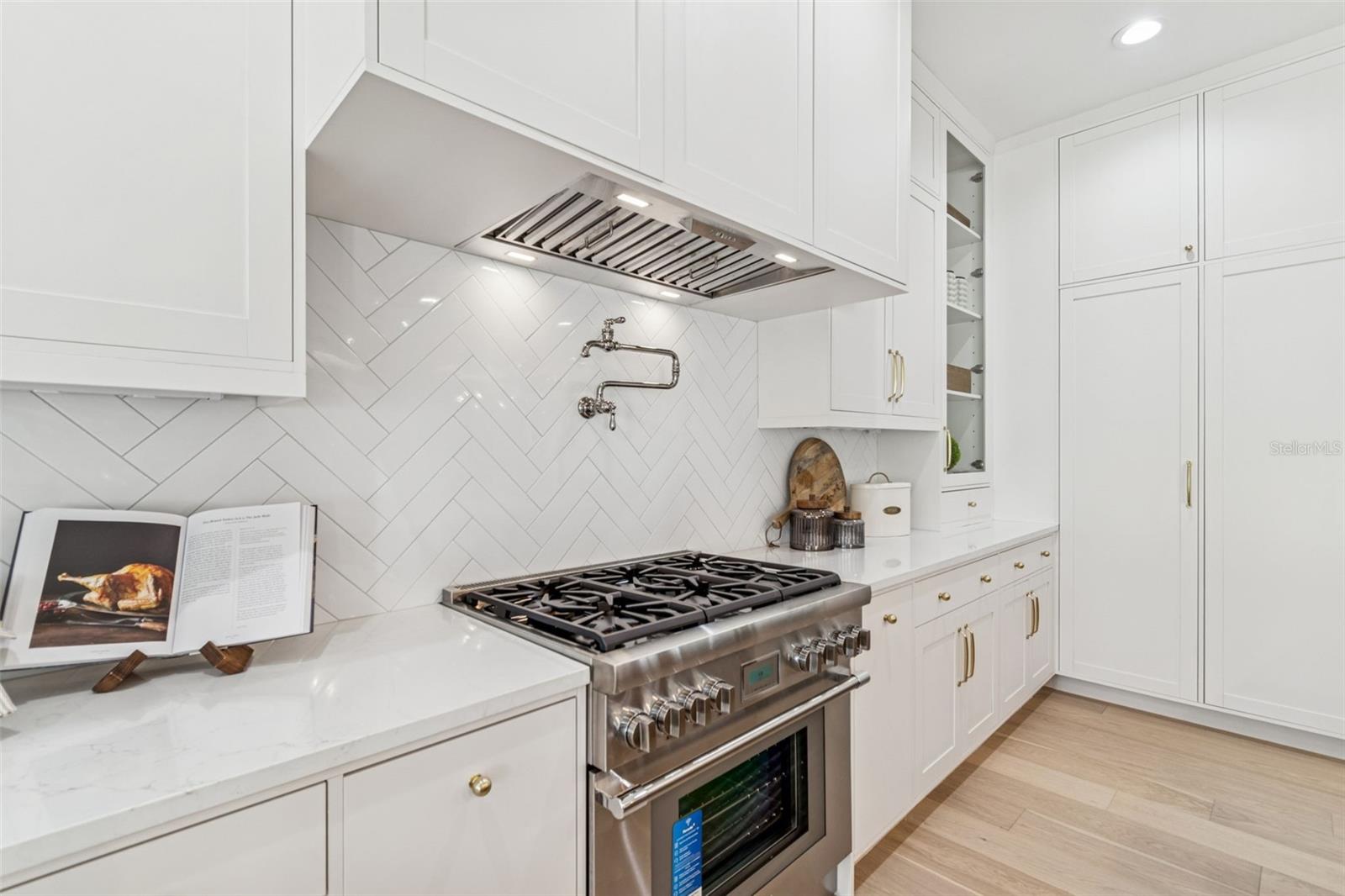 BEL MAR SHORES REV - Residential