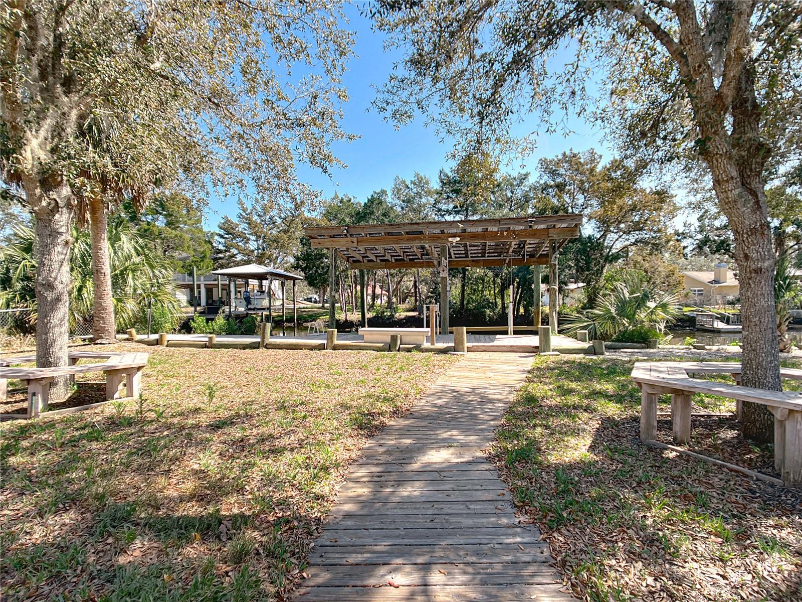 SIESTA SHORES UNIT 02 - Residential