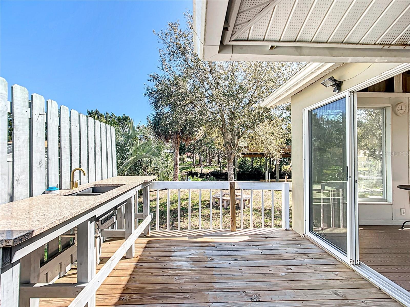 SIESTA SHORES UNIT 02 - Residential