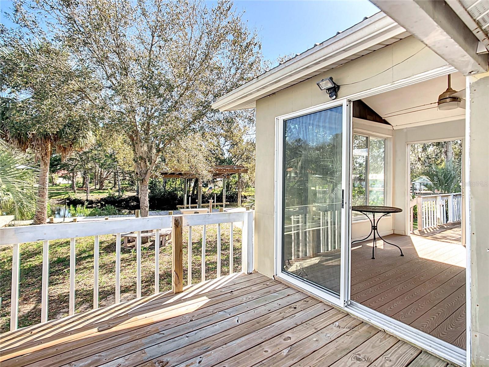 SIESTA SHORES UNIT 02 - Residential