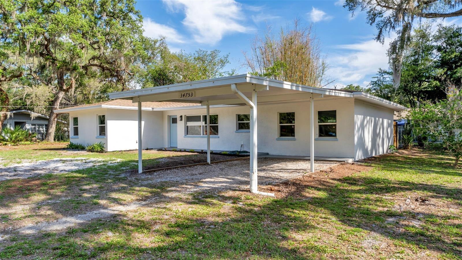 LAKEWOOD - Residential