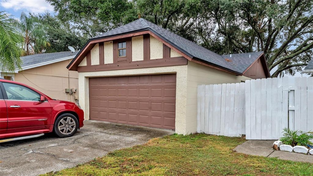 Photo of 512 Lake Dexter Boulevard, Winter Haven, FL 33884 (MLS # TB8455167)