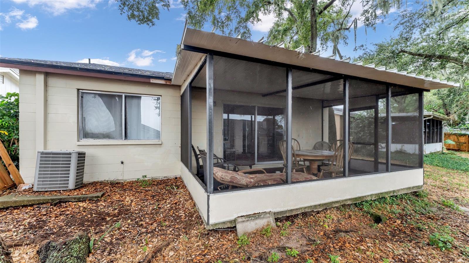 LAKE DEXTER WOODS 01 - Residential