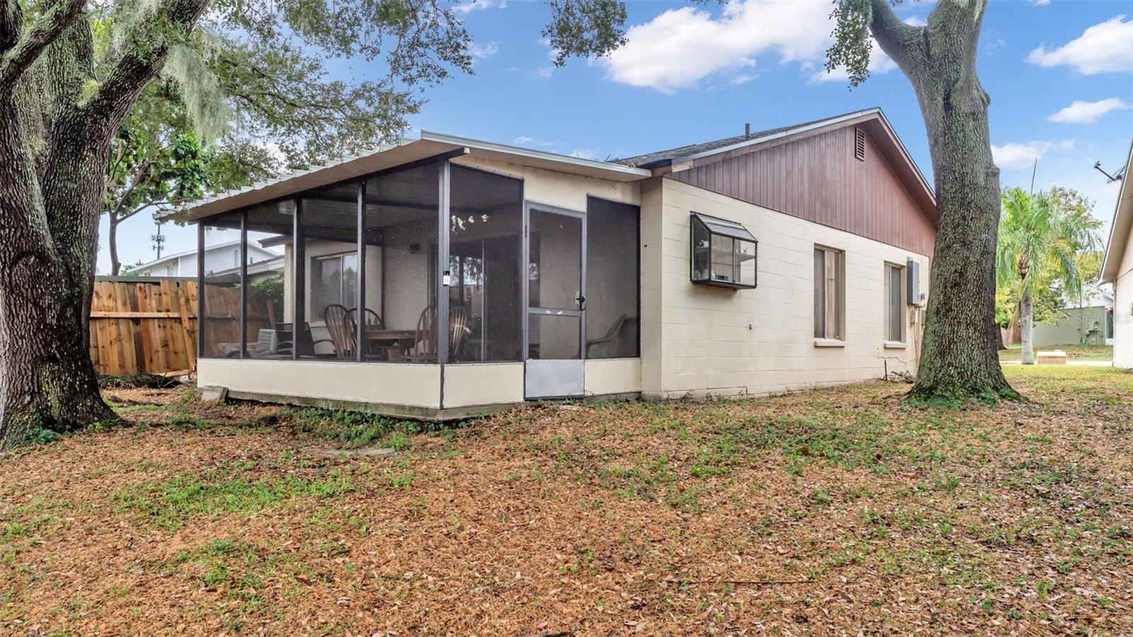 LAKE DEXTER WOODS 01 - Residential