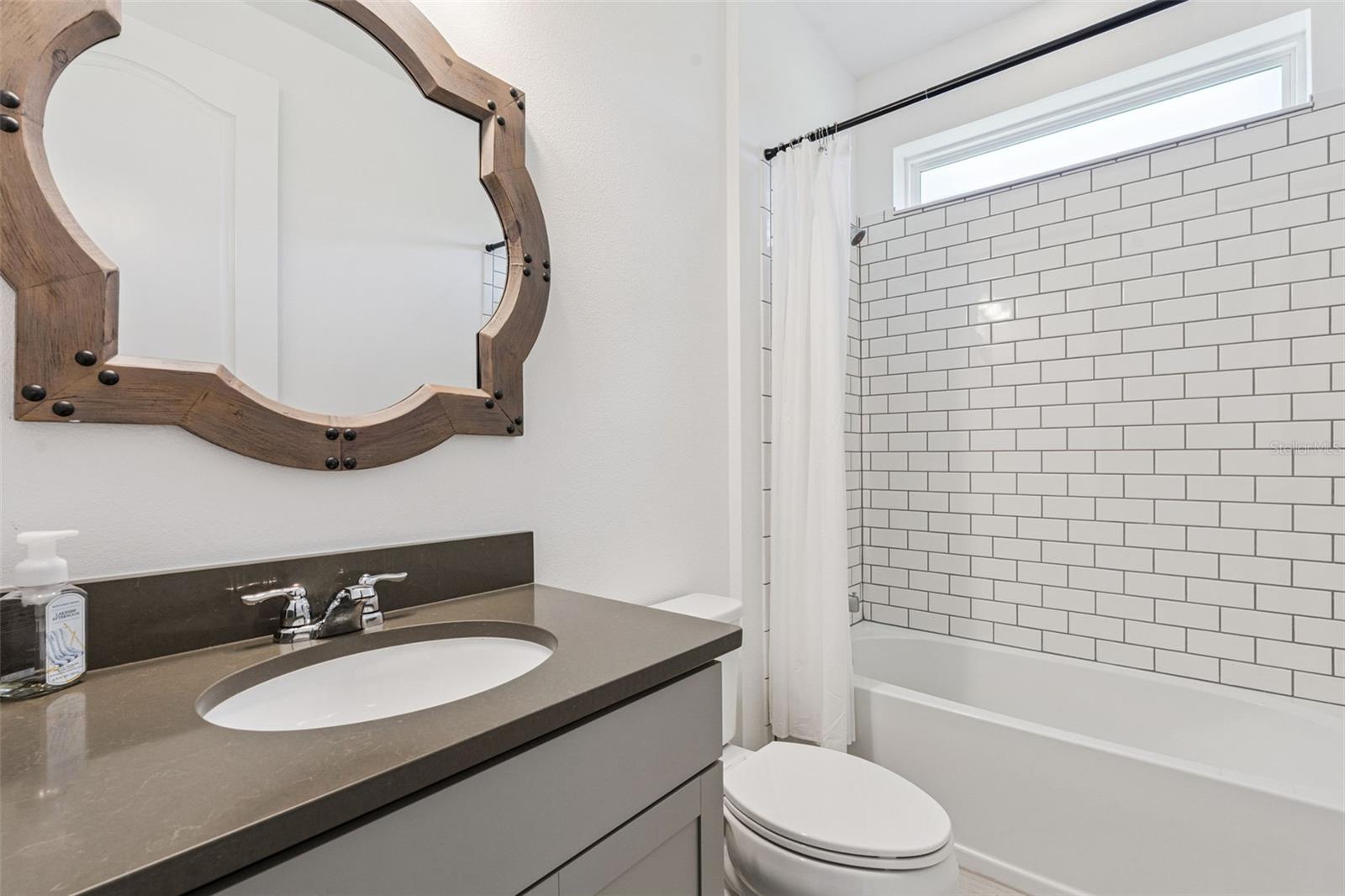 WINDING BAY PH 1B - Residential